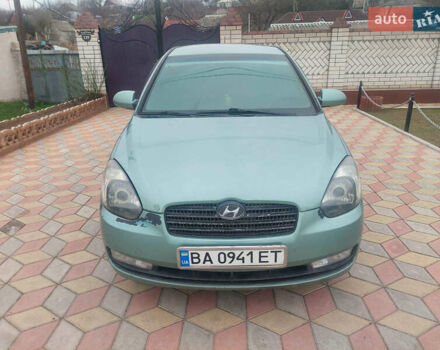 Зелений Хендай Акцент, об'ємом двигуна 1.6 л та пробігом 207 тис. км за 1950 $, фото 1 на Automoto.ua