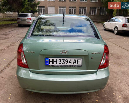Зеленый Хендай Акцент, объемом двигателя 1.4 л и пробегом 201 тыс. км за 5300 $, фото 6 на Automoto.ua