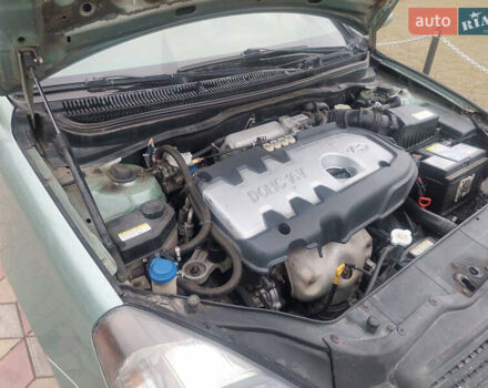 Зелений Хендай Акцент, об'ємом двигуна 1.6 л та пробігом 207 тис. км за 1950 $, фото 12 на Automoto.ua