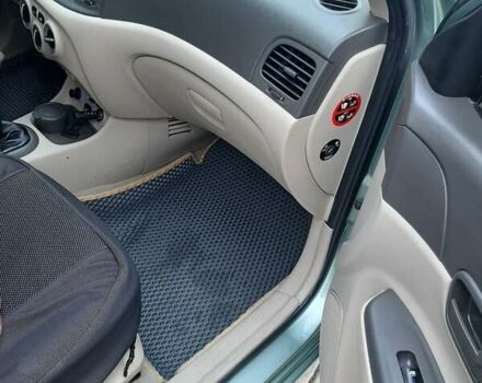 Зеленый Хендай Акцент, объемом двигателя 0 л и пробегом 160 тыс. км за 4800 $, фото 42 на Automoto.ua