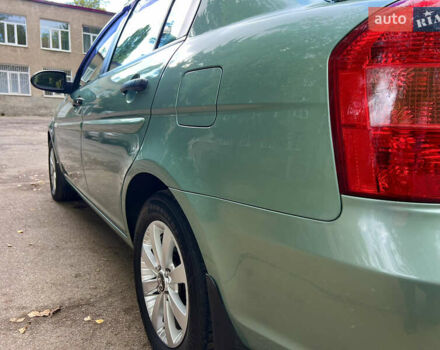 Зеленый Хендай Акцент, объемом двигателя 1.4 л и пробегом 201 тыс. км за 5300 $, фото 9 на Automoto.ua