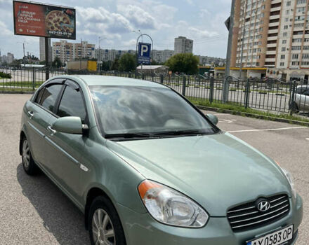 Зеленый Хендай Акцент, объемом двигателя 1.4 л и пробегом 181 тыс. км за 5800 $, фото 3 на Automoto.ua