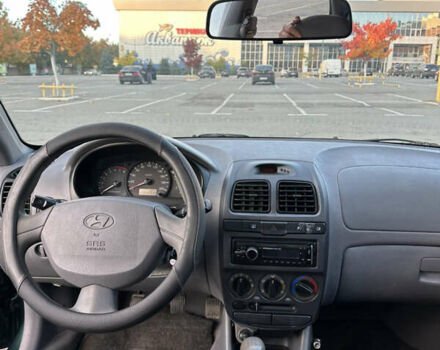 Зеленый Хендай Акцент, объемом двигателя 1.34 л и пробегом 314 тыс. км за 2650 $, фото 13 на Automoto.ua