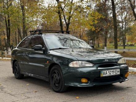 Зеленый Хендай Акцент, объемом двигателя 1.5 л и пробегом 220 тыс. км за 1600 $, фото 1 на Automoto.ua