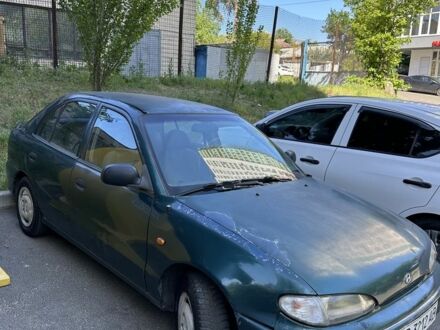 Хендай Акцент 1995 в Киеве на Automoto.ua Зеленый Хендай Акцент, объемом двигателя 1.5 л и пробегом 350 тыс. км за 1300 $, фото 1 на Automoto.ua