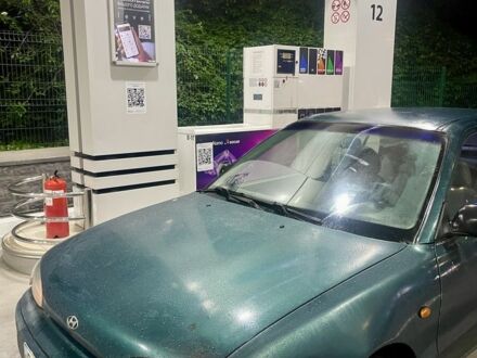 Хендай Акцент 1996 в Киеве на Automoto.ua Зеленый Хендай Акцент, объемом двигателя 1.5 л и пробегом 350 тыс. км за 1600 $, фото 1 на Automoto.ua