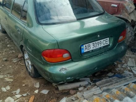 Хендай Акцент 1997 у Хмельнике на Automoto.ua Зелений Хендай Акцент, об'ємом двигуна 1.6 л та пробігом 43 тис. км за 1500 $, фото 1 на Automoto.ua