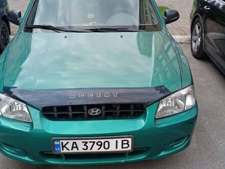 Хендай Акцент 2000 в Киеве на Automoto.ua Зеленый Хендай Акцент, объемом двигателя 1.3 л и пробегом 380 тыс. км за 3100 $, фото 1 на Automoto.ua