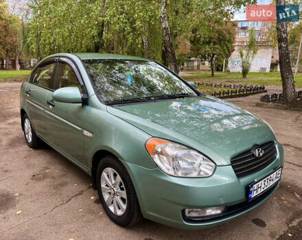 Зеленый Хендай Акцент, объемом двигателя 1.4 л и пробегом 201 тыс. км за 5300 $, фото 1 на Automoto.ua