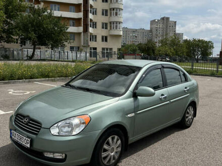 Зеленый Хендай Акцент, объемом двигателя 1.4 л и пробегом 181 тыс. км за 5800 $, фото 1 на Automoto.ua