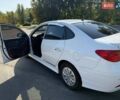 Белый Хендай Аванте, объемом двигателя 1.6 л и пробегом 228 тыс. км за 7000 $, фото 11 на Automoto.ua