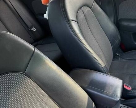 Белый Хендай Аванте, объемом двигателя 1.6 л и пробегом 228 тыс. км за 7000 $, фото 27 на Automoto.ua