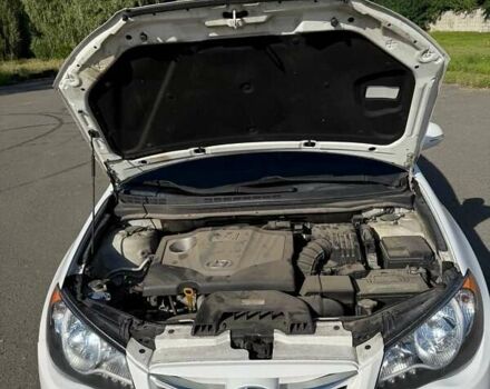 Білий Хендай Аванте, об'ємом двигуна 1.6 л та пробігом 228 тис. км за 8000 $, фото 6 на Automoto.ua