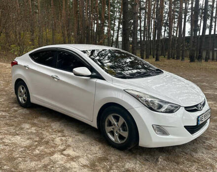 Белый Хендай Аванте, объемом двигателя 1.59 л и пробегом 232 тыс. км за 10000 $, фото 12 на Automoto.ua