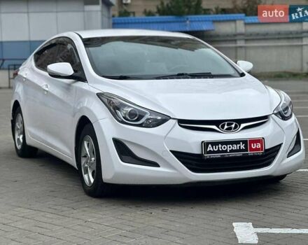 Хендай Аванте 2014 в Одессе на Automoto.ua Белый Хендай Аванте, объемом двигателя 1.6 л и пробегом 201 тыс. км за 8840 $, фото 3 на Automoto.ua