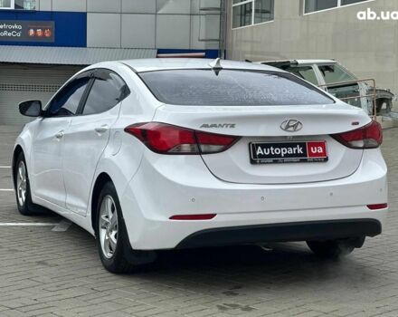 Хендай Аванте 2014 в Одессе на Automoto.ua Белый Хендай Аванте, объемом двигателя 1.6 л и пробегом 201 тыс. км за 8840 $, фото 7 на Automoto.ua