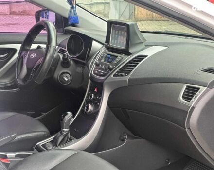 Хендай Аванте 2014 в Одессе на Automoto.ua Белый Хендай Аванте, объемом двигателя 1.6 л и пробегом 201 тыс. км за 8840 $, фото 18 на Automoto.ua