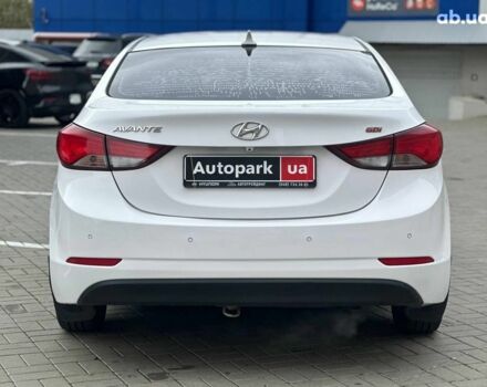 Хендай Аванте 2014 в Одессе на Automoto.ua Белый Хендай Аванте, объемом двигателя 1.6 л и пробегом 201 тыс. км за 8840 $, фото 6 на Automoto.ua