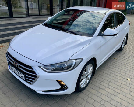 Белый Хендай Аванте, объемом двигателя 1.6 л и пробегом 192 тыс. км за 11600 $, фото 35 на Automoto.ua