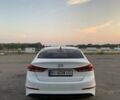 Белый Хендай Аванте, объемом двигателя 1.6 л и пробегом 183 тыс. км за 11000 $, фото 5 на Automoto.ua