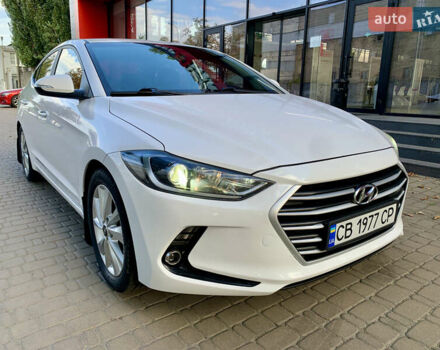 Белый Хендай Аванте, объемом двигателя 1.6 л и пробегом 192 тыс. км за 11600 $, фото 27 на Automoto.ua