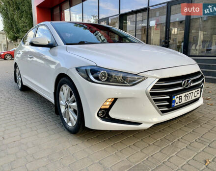 Белый Хендай Аванте, объемом двигателя 1.6 л и пробегом 192 тыс. км за 11600 $, фото 18 на Automoto.ua