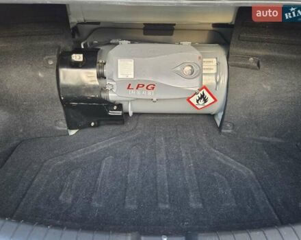 Белый Хендай Аванте, объемом двигателя 1.6 л и пробегом 200 тыс. км за 10500 $, фото 24 на Automoto.ua