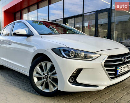 Белый Хендай Аванте, объемом двигателя 1.6 л и пробегом 192 тыс. км за 11600 $, фото 6 на Automoto.ua