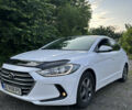 Білий Хендай Аванте, об'ємом двигуна 1.58 л та пробігом 212 тис. км за 8900 $, фото 1 на Automoto.ua