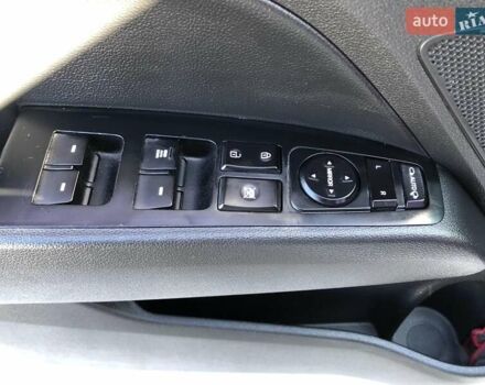 Белый Хендай Аванте, объемом двигателя 1.59 л и пробегом 153 тыс. км за 12900 $, фото 24 на Automoto.ua