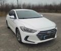Білий Хендай Аванте, об'ємом двигуна 1.59 л та пробігом 380 тис. км за 7500 $, фото 1 на Automoto.ua