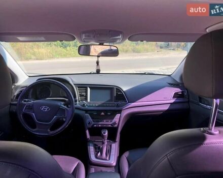 Белый Хендай Аванте, объемом двигателя 1.59 л и пробегом 153 тыс. км за 12900 $, фото 29 на Automoto.ua