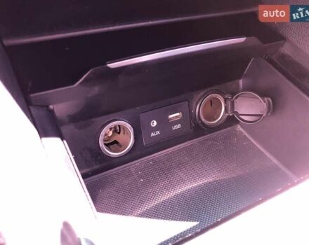 Белый Хендай Аванте, объемом двигателя 1.59 л и пробегом 153 тыс. км за 12900 $, фото 21 на Automoto.ua