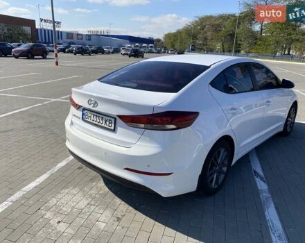 Белый Хендай Аванте, объемом двигателя 0 л и пробегом 79 тыс. км за 12800 $, фото 16 на Automoto.ua