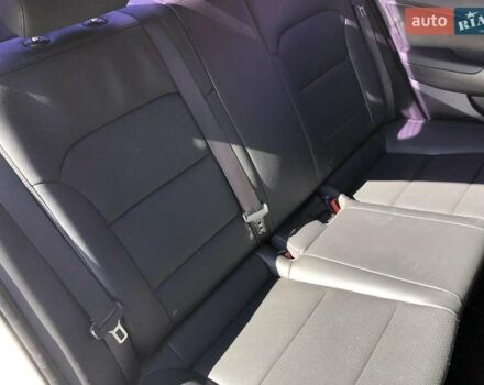 Белый Хендай Аванте, объемом двигателя 1.59 л и пробегом 153 тыс. км за 12900 $, фото 34 на Automoto.ua