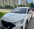 Білий Хендай Аванте, об'ємом двигуна 1.6 л та пробігом 160 тис. км за 10200 $, фото 1 на Automoto.ua