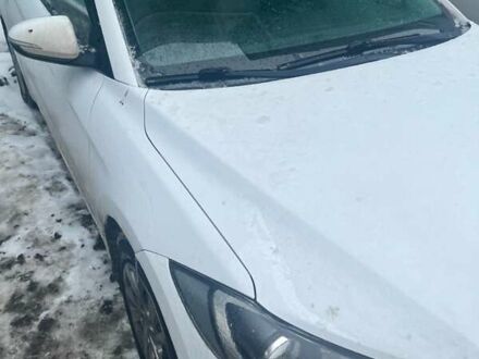 Білий Хендай Аванте, об'ємом двигуна 1.59 л та пробігом 212 тис. км за 10300 $, фото 1 на Automoto.ua