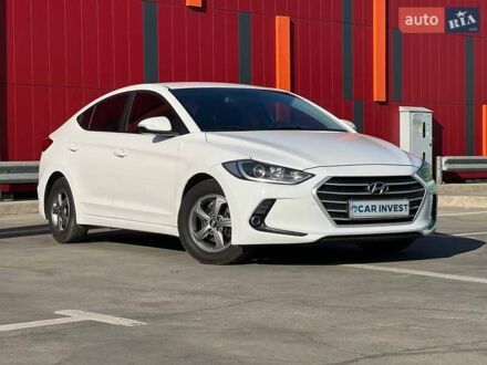 Хендай Аванте 2016 в Киеве на Automoto.ua Белый Хендай Аванте, объемом двигателя 1.6 л и пробегом 232 тыс. км за 10500 $, фото 1 на Automoto.ua