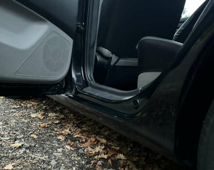 Черный Хендай Аванте, объемом двигателя 1.6 л и пробегом 154 тыс. км за 6000 $, фото 51 на Automoto.ua