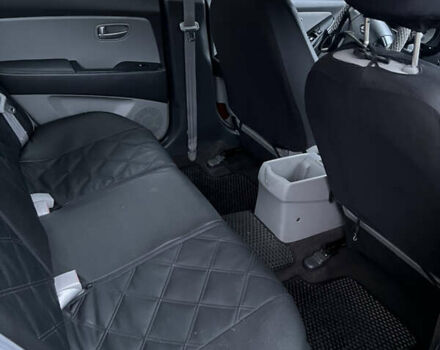 Черный Хендай Аванте, объемом двигателя 1.6 л и пробегом 154 тыс. км за 6000 $, фото 33 на Automoto.ua