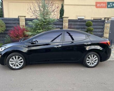 Черный Хендай Аванте, объемом двигателя 1.6 л и пробегом 138 тыс. км за 10900 $, фото 4 на Automoto.ua