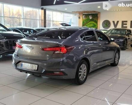 Хендай Аванте, объемом двигателя 1.6 л и пробегом 149 тыс. км за 15800 $, фото 3 на Automoto.ua