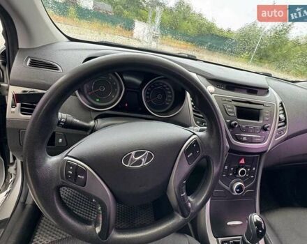 Хендай Аванте, об'ємом двигуна 1.6 л та пробігом 169 тис. км за 8900 $, фото 7 на Automoto.ua