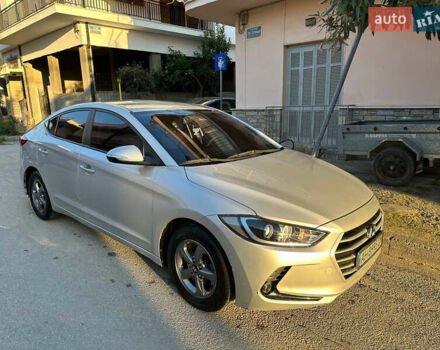 Хендай Аванте, объемом двигателя 1.59 л и пробегом 201 тыс. км за 10500 $, фото 4 на Automoto.ua