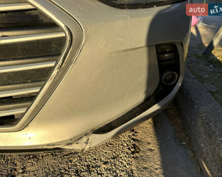Хендай Аванте, объемом двигателя 1.59 л и пробегом 201 тыс. км за 10500 $, фото 9 на Automoto.ua