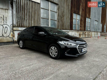 Хендай Аванте 2017 у Києві на Automoto.ua Хендай Аванте, об'ємом двигуна 1.6 л та пробігом 281 тис. км за 9999 $, фото 1 на Automoto.ua