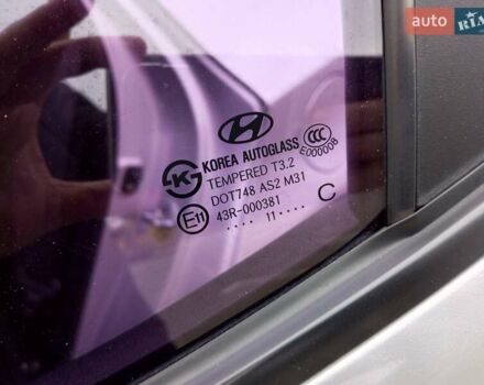 Хендай Аванте 2011 в Киеве на Automoto.ua Серый Хендай Аванте, объемом двигателя 1.6 л и пробегом 103 тыс. км за 8300 $, фото 13 на Automoto.ua