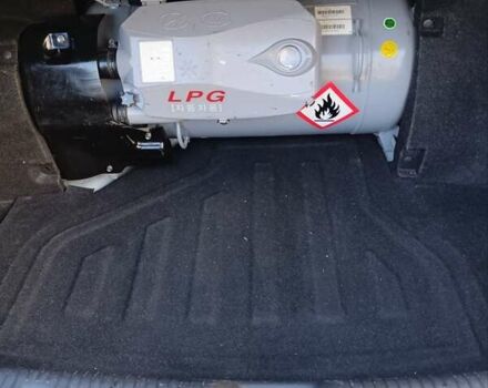 Сірий Хендай Аванте, об'ємом двигуна 1.59 л та пробігом 235 тис. км за 9000 $, фото 14 на Automoto.ua