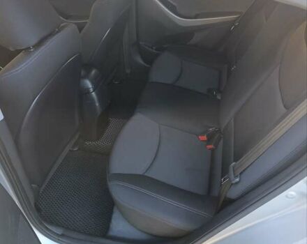 Сірий Хендай Аванте, об'ємом двигуна 1.59 л та пробігом 235 тис. км за 9000 $, фото 12 на Automoto.ua