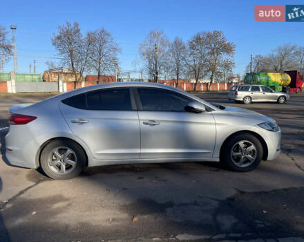 Сірий Хендай Аванте, об'ємом двигуна 1.6 л та пробігом 159 тис. км за 9700 $, фото 6 на Automoto.ua